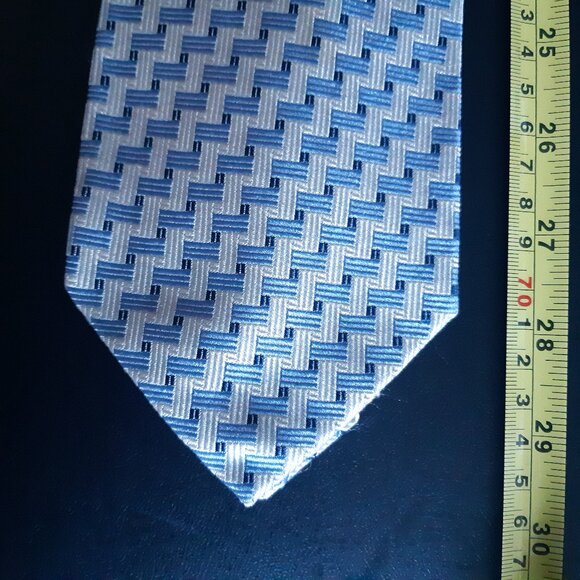 Faconnable 100% Silk Tie, White W/ Light & Navy Blue Geometric Pattern - Picture 12 of 14